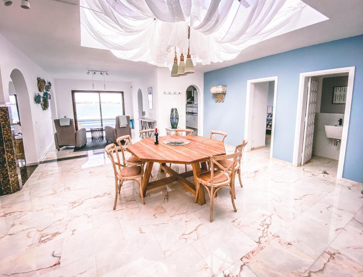 Villa Los Flamencos By Veaco- Beachfront & Pool Corralejo Eksteriør billede