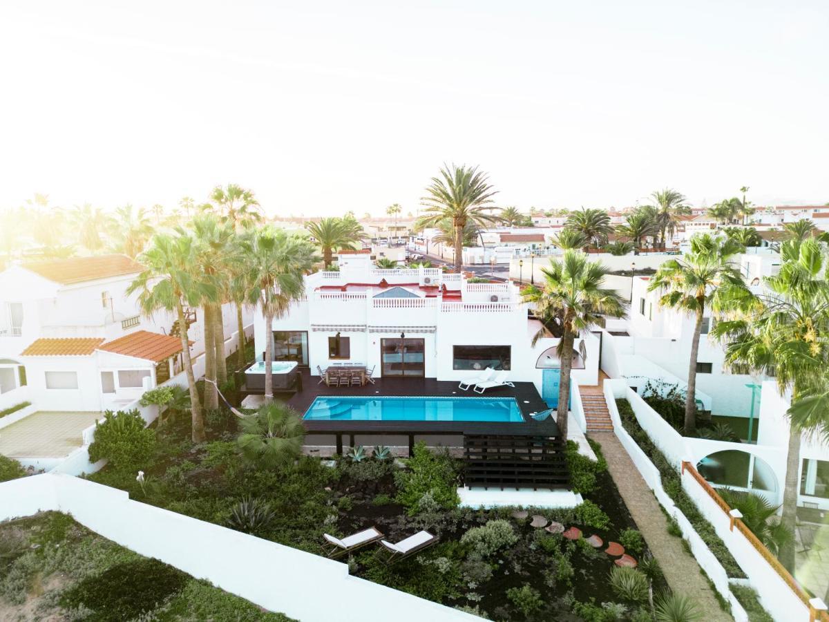 Villa Los Flamencos By Veaco- Beachfront & Pool Corralejo Eksteriør billede