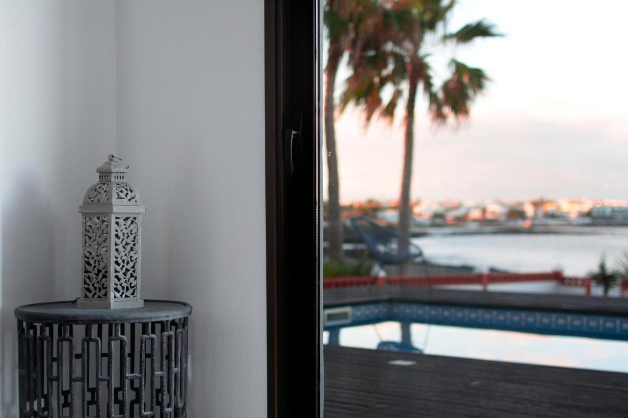 Villa Los Flamencos By Veaco- Beachfront & Pool Corralejo Eksteriør billede